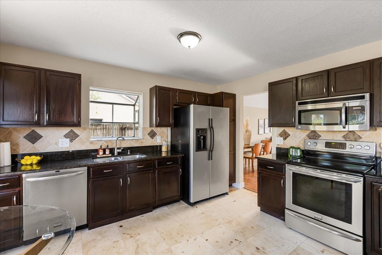 5439 Red Bone Lane, Orlando, FL 32810 Photo