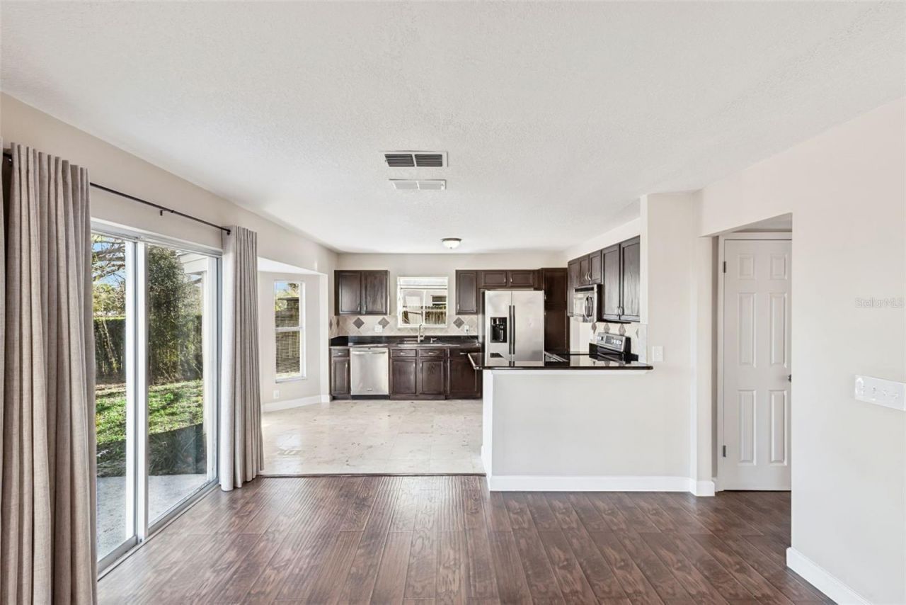 5439 Red Bone Lane, Orlando, FL 32810 Photo