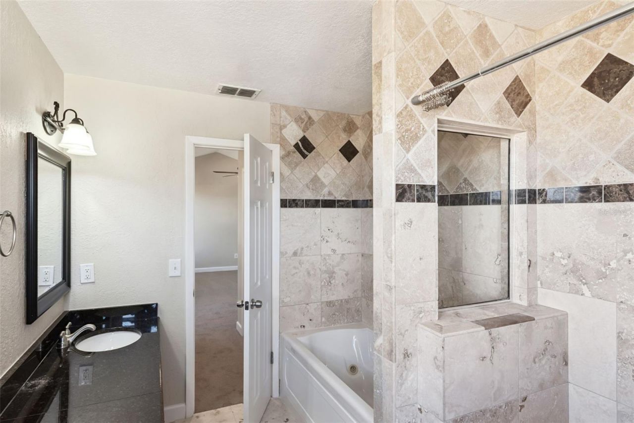 5439 Red Bone Lane, Orlando, FL 32810 Photo