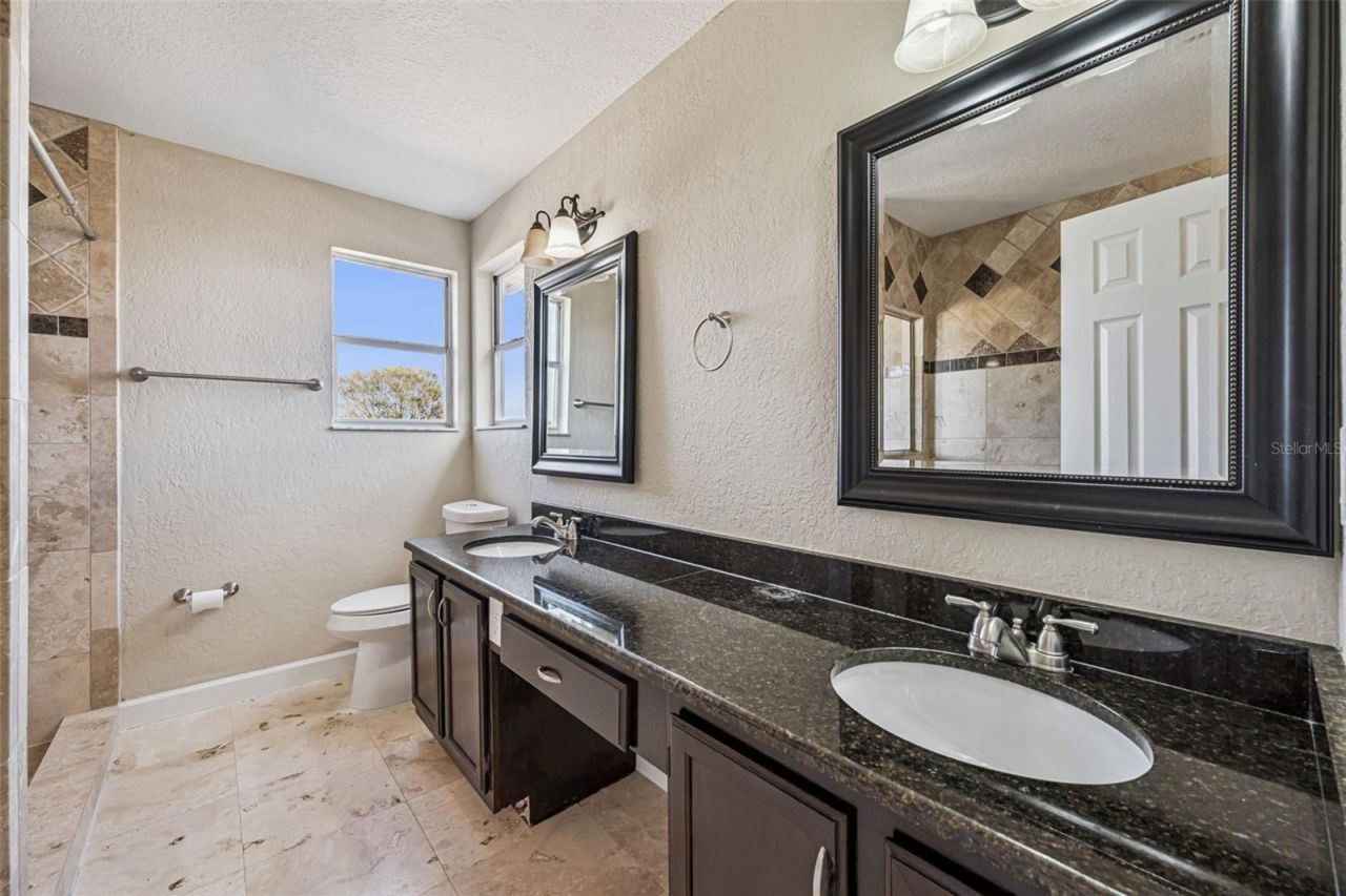 5439 Red Bone Lane, Orlando, FL 32810 Photo