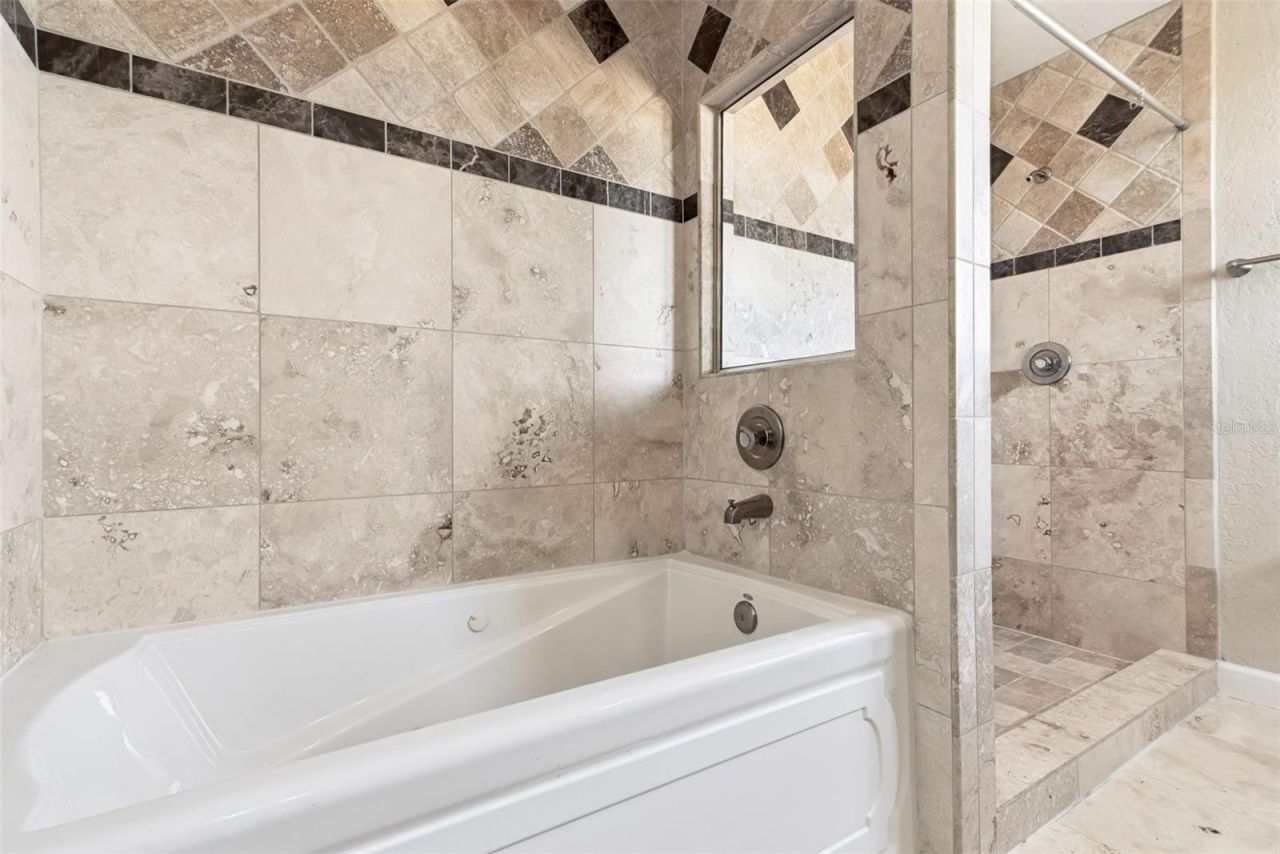 5439 Red Bone Lane, Orlando, FL 32810 Photo