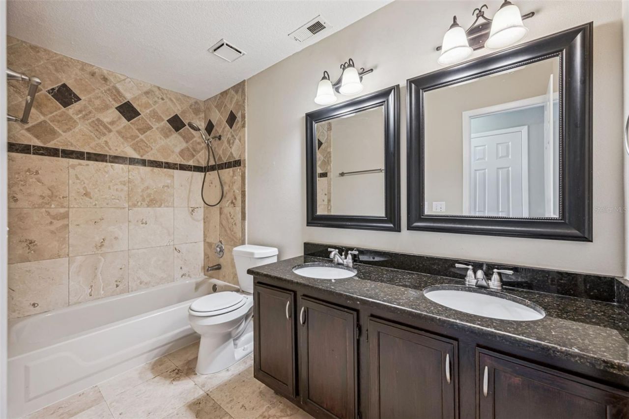 5439 Red Bone Lane, Orlando, FL 32810 Photo