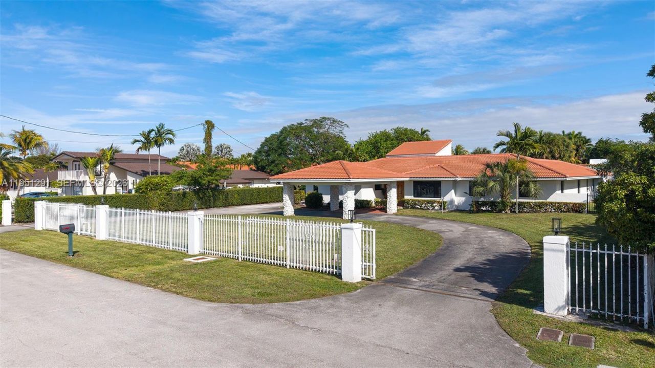 2701 SW 113th Ave , Miami, FL 33165 Photo