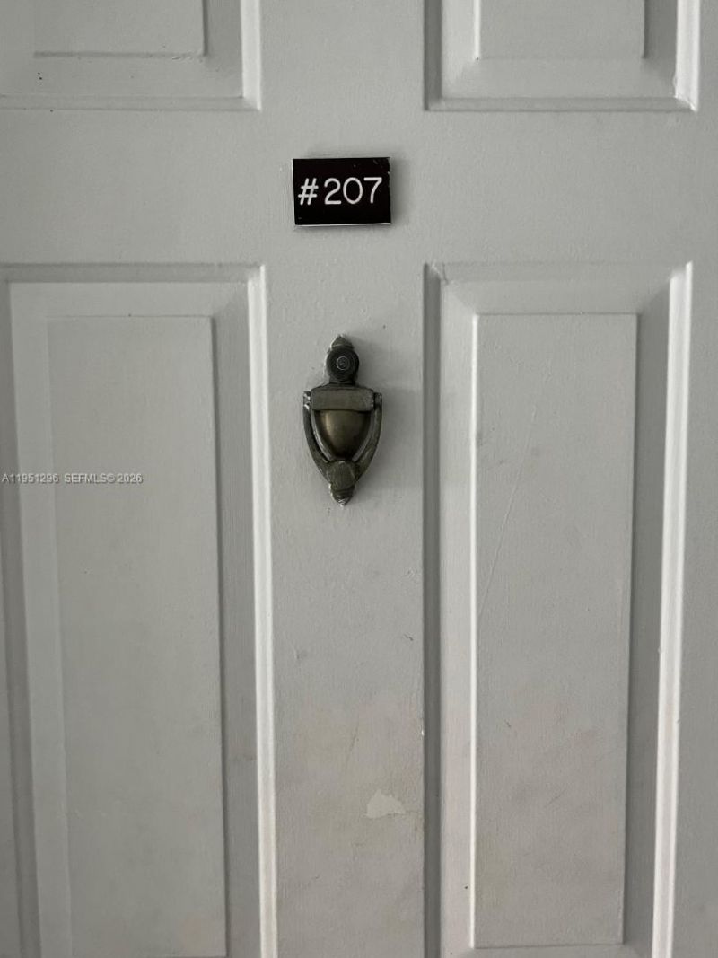 20760 NE 4th Ct, Unit 207, Miami, FL 33179 Photo