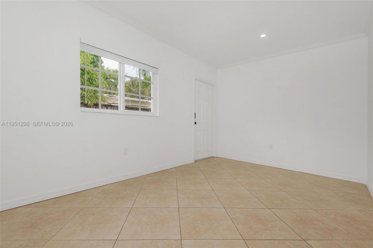 1000 Palm Trl, Unit 6, Delray Beach, FL 33483 Photo