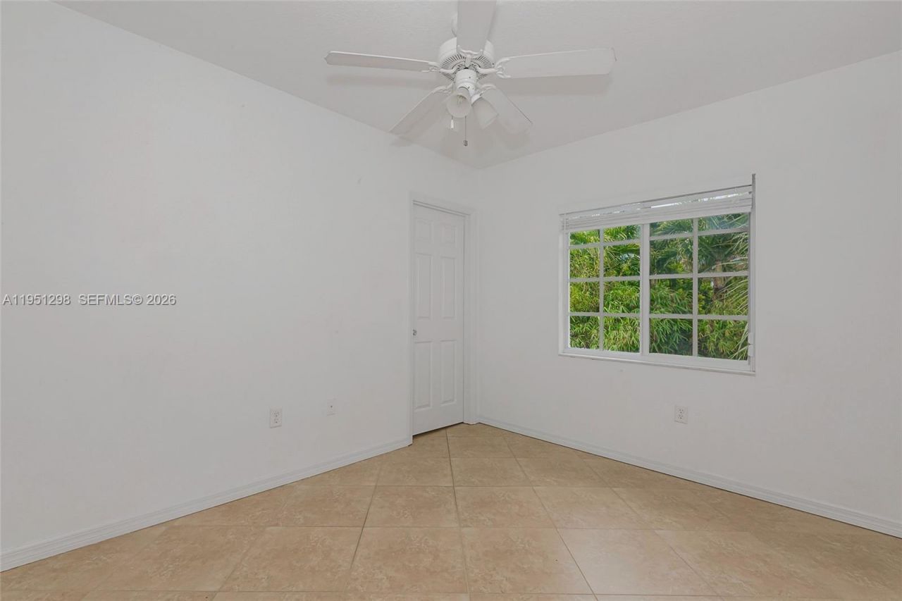 1000 Palm Trl, Unit 6, Delray Beach, FL 33483 Photo