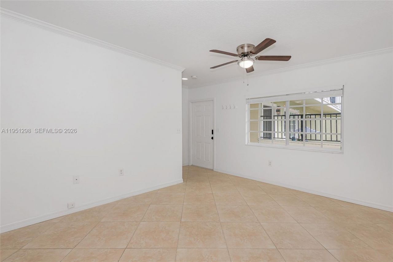 1000 Palm Trl, Unit 6, Delray Beach, FL 33483 Photo