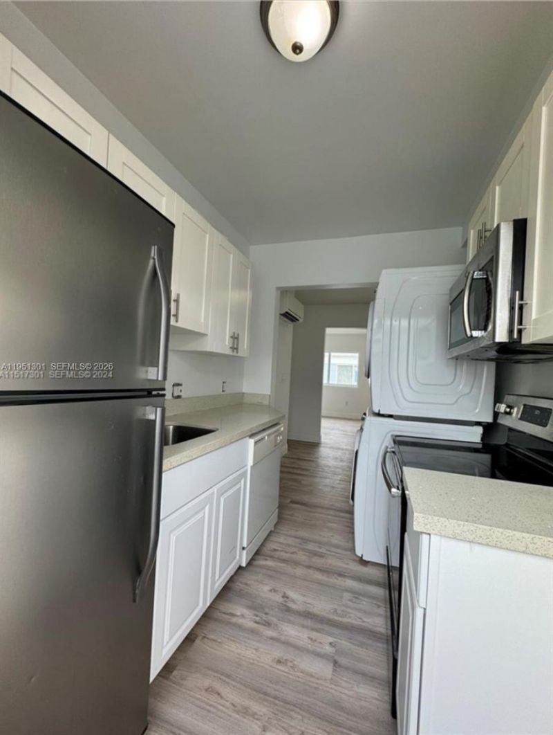 1248 Marseille Dr, Unit 2, Miami Beach, FL 33141 Photo