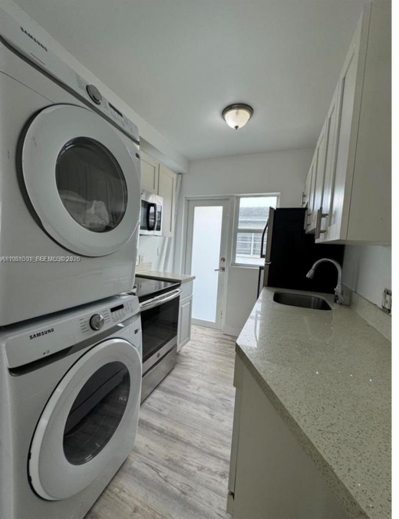 1248 Marseille Dr, Unit 2, Miami Beach, FL 33141 Photo