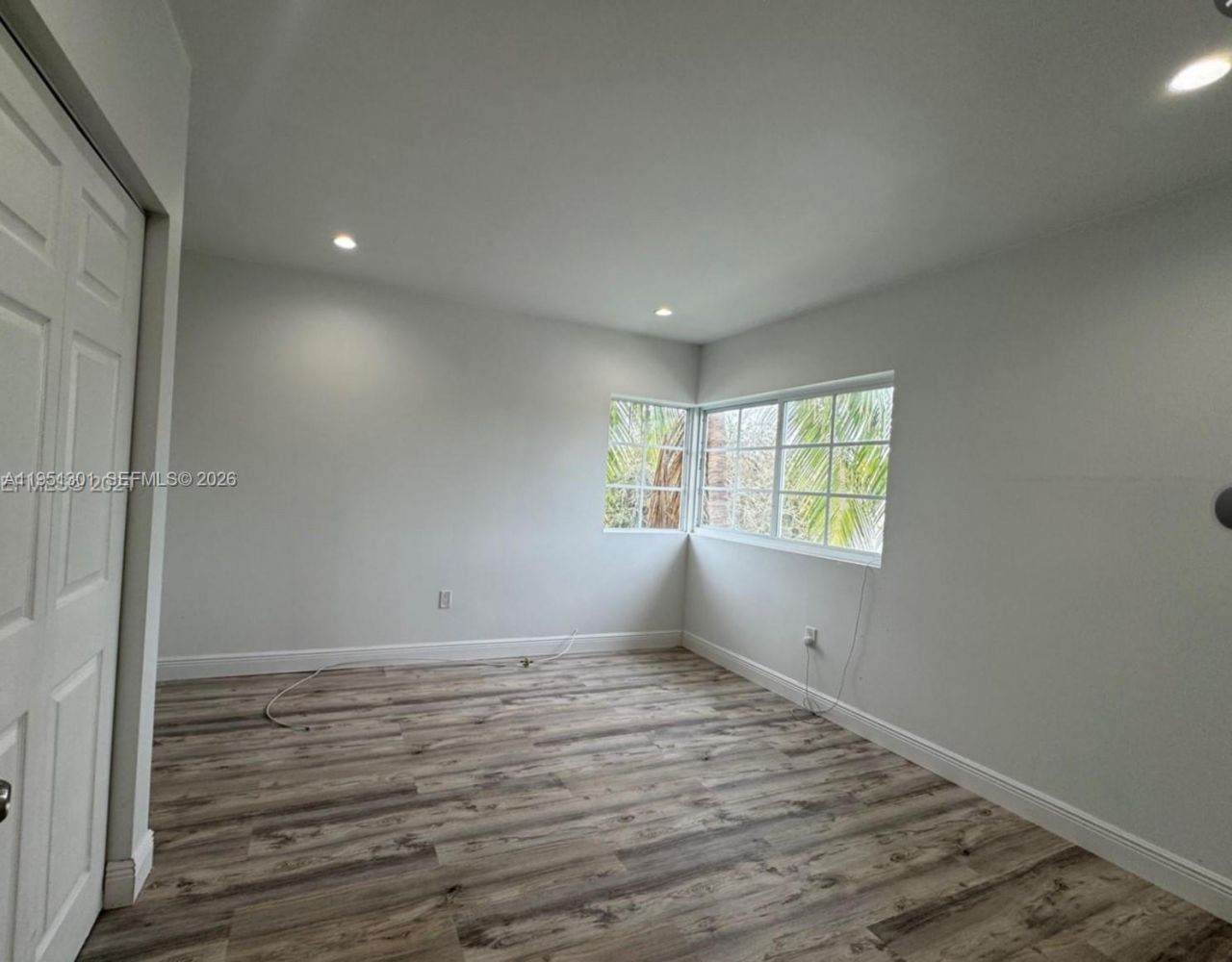 1248 Marseille Dr, Unit 2, Miami Beach, FL 33141 Photo