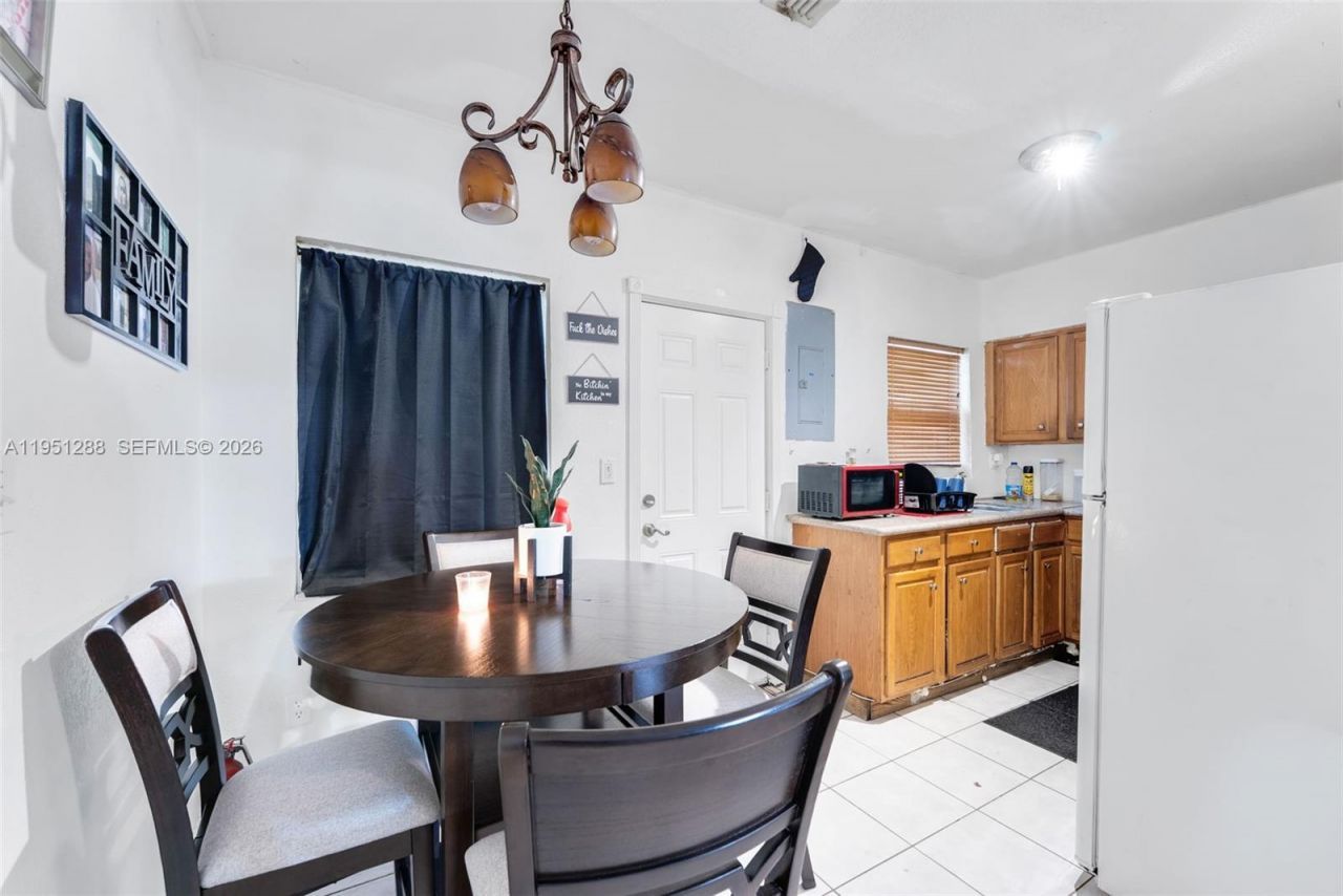 101 NE 63rd St, Miami, FL 33138 Photo