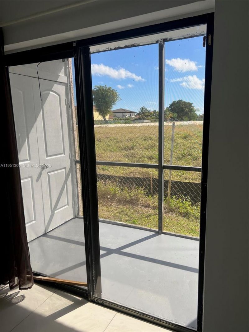 842 NE 209th St, Unit 105-37, Miami, FL 33179 Photo