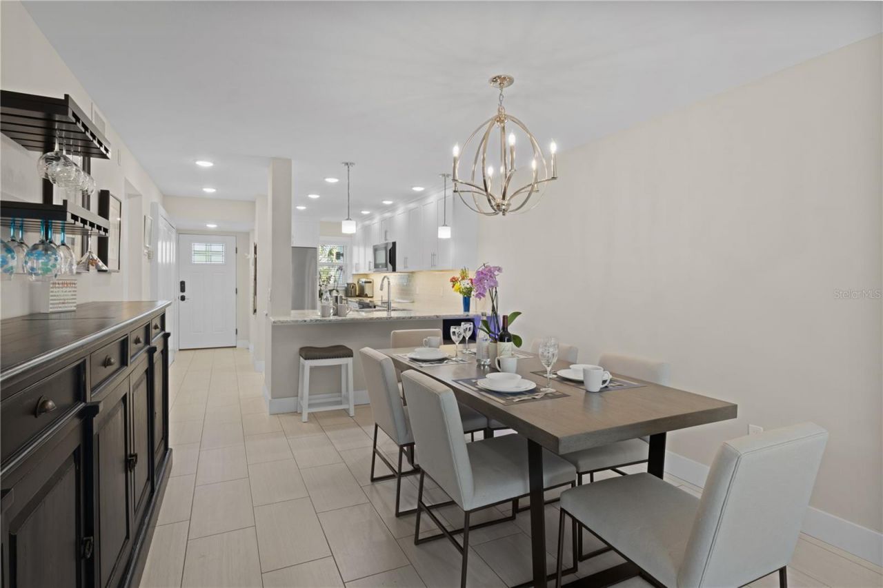 5608 Gulf Drive, Unit 114, Holmes Beach, FL 34217 Photo