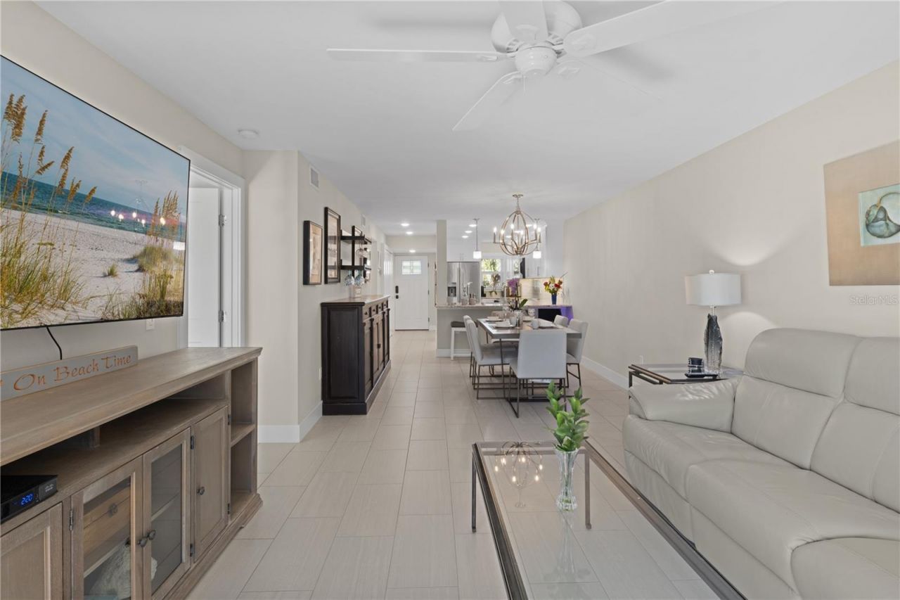 5608 Gulf Drive, Unit 114, Holmes Beach, FL 34217 Photo