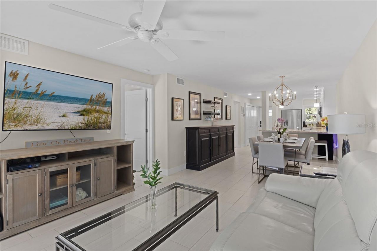 5608 Gulf Drive, Unit 114, Holmes Beach, FL 34217 Photo