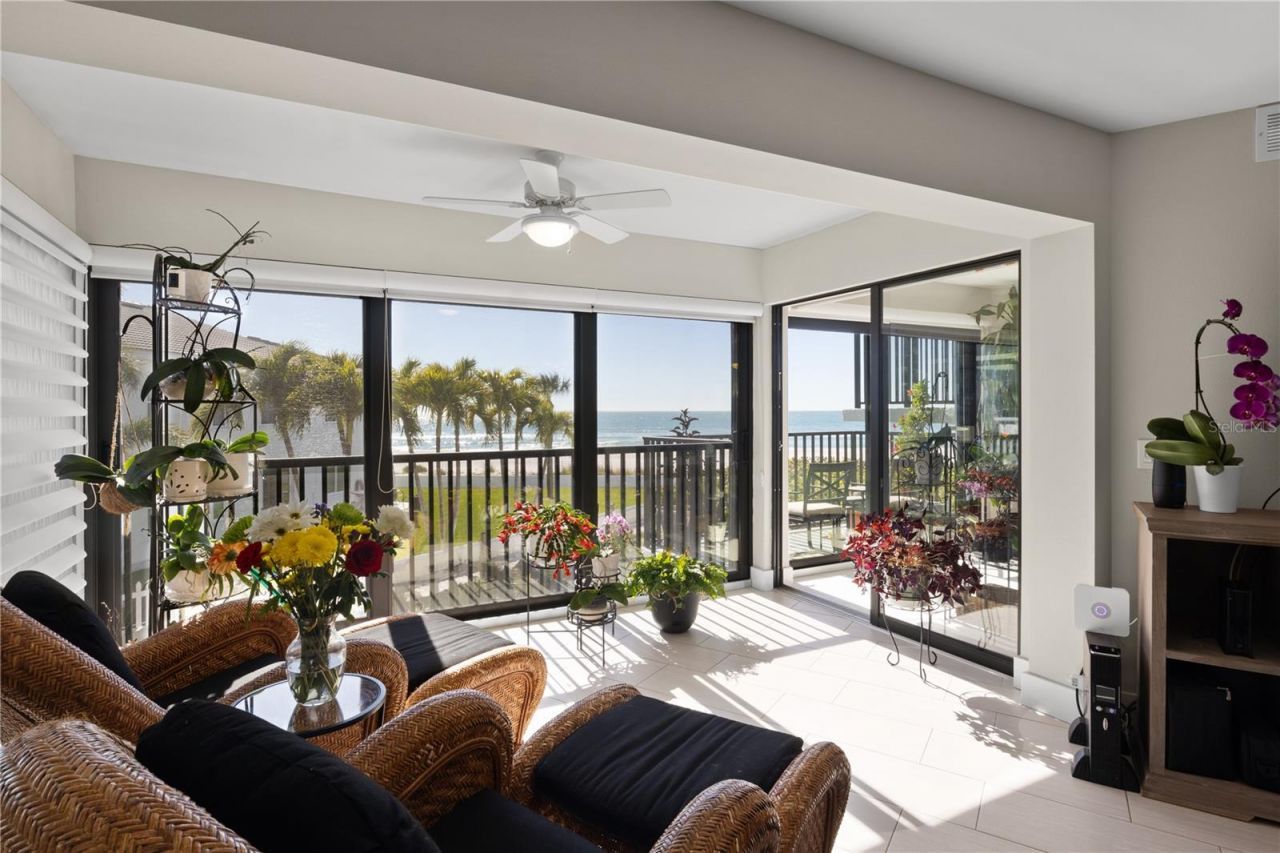 5608 Gulf Drive, Unit 114, Holmes Beach, FL 34217 Photo