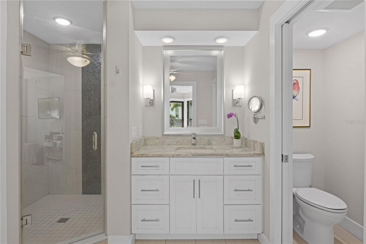 5608 Gulf Drive, Unit 114, Holmes Beach, FL 34217 Photo