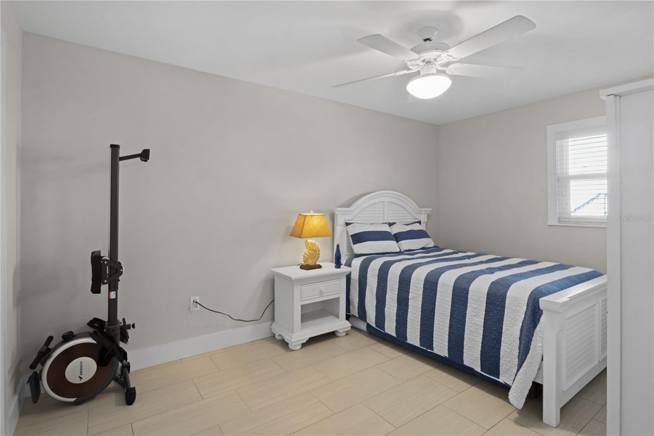 5608 Gulf Drive, Unit 114, Holmes Beach, FL 34217 Photo