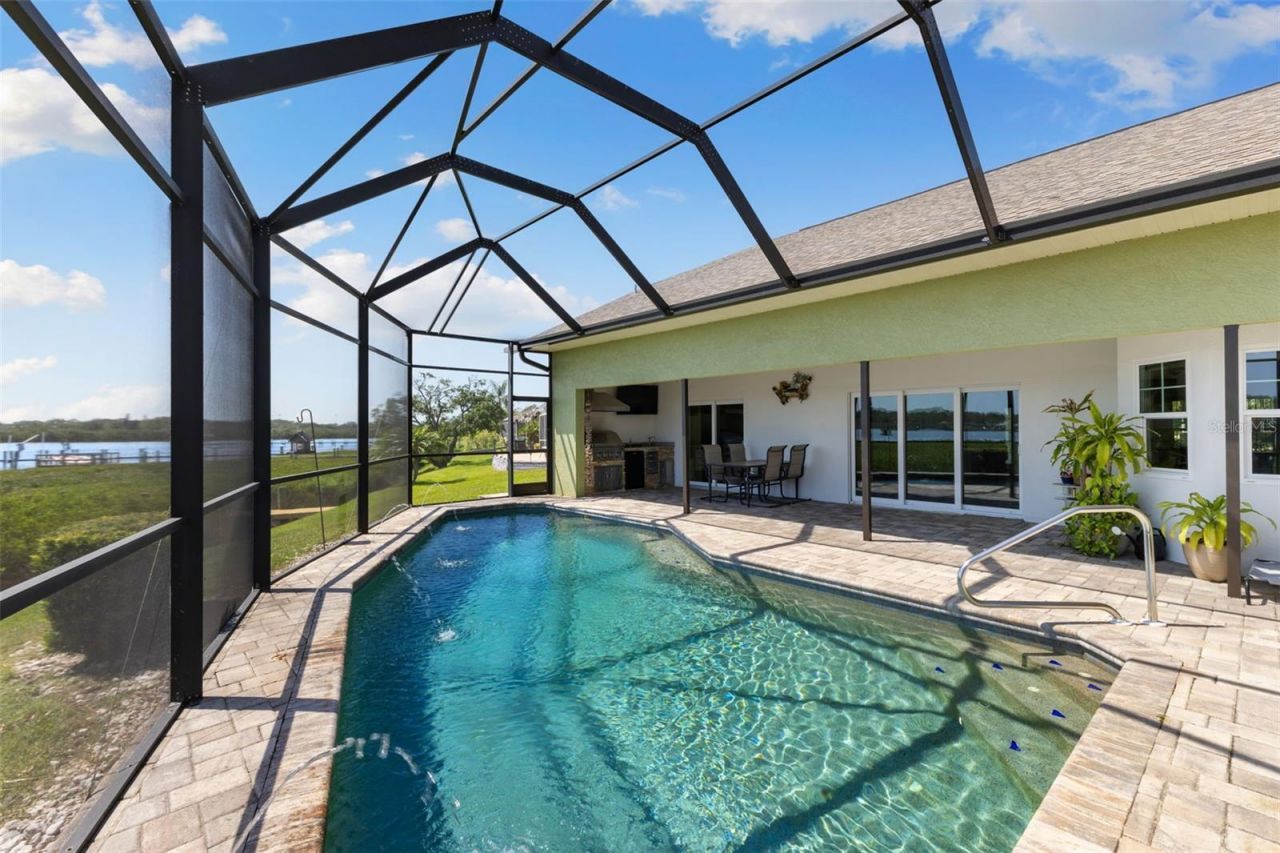 826 Christina Circle, Oldsmar, FL 34677 Photo