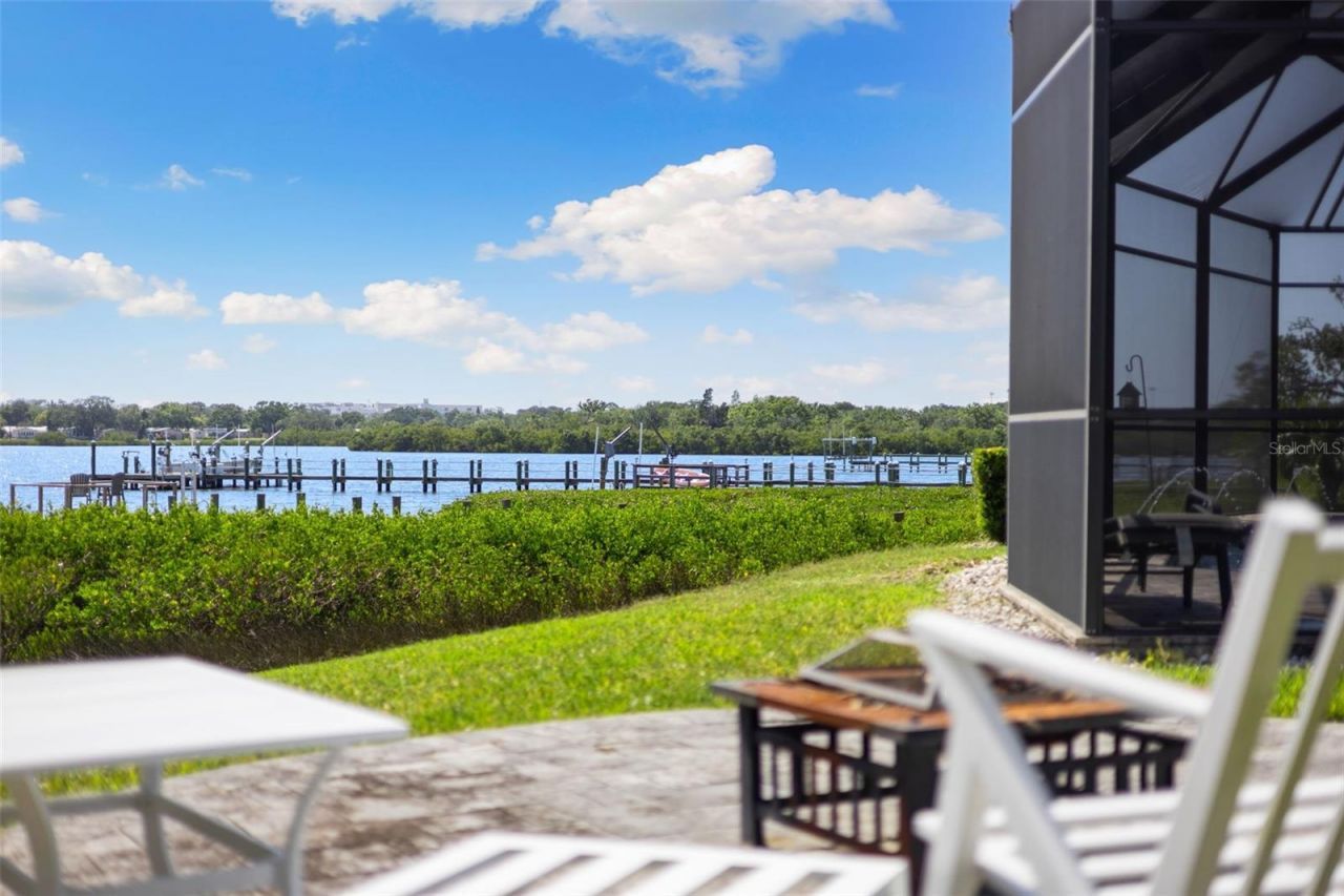 826 Christina Circle, Oldsmar, FL 34677 Photo