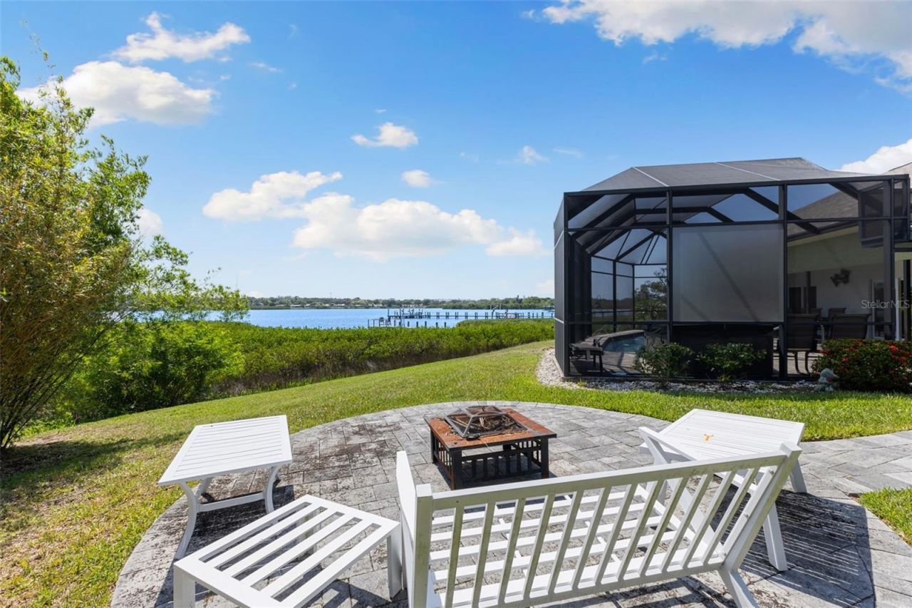 826 Christina Circle, Oldsmar, FL 34677 Photo