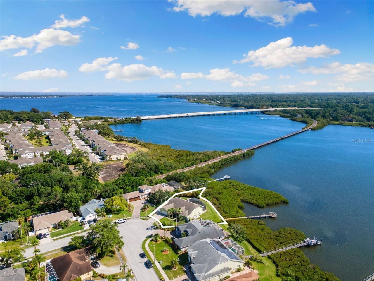 826 Christina Circle, Oldsmar, FL 34677 Photo