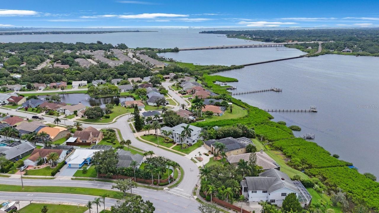 826 Christina Circle, Oldsmar, FL 34677 Photo