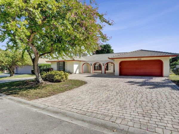 1955 NW 108th Ln, Coral Springs, FL 33071