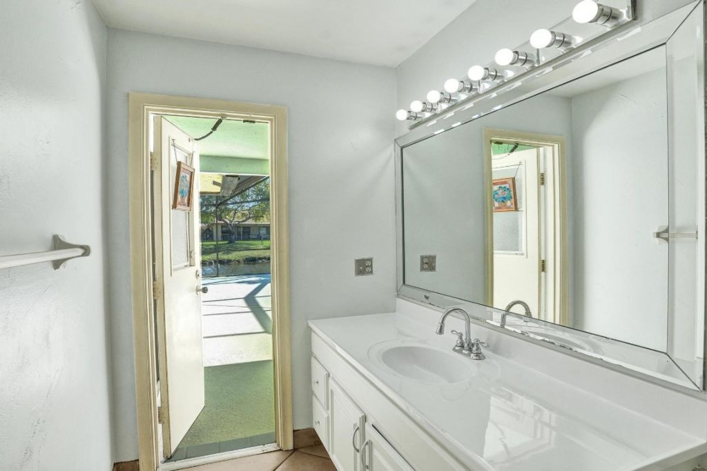 1955 NW 108th Ln, Coral Springs, FL 33071 Photo