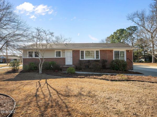 309 Woodhaven Drive, Havelock, NC 28532