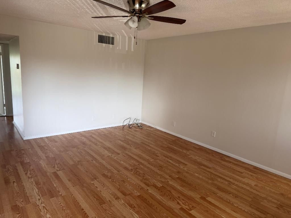 100 Village Green Circle, Unit 312, Palm Springs, FL 33461 Photo