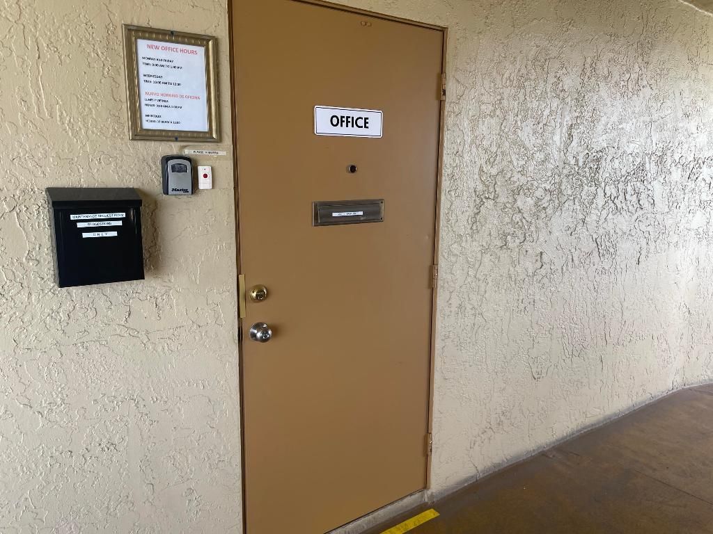 100 Village Green Circle, Unit 312, Palm Springs, FL 33461 Photo