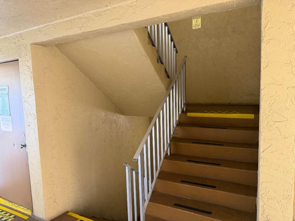 100 Village Green Circle, Unit 312, Palm Springs, FL 33461 Photo