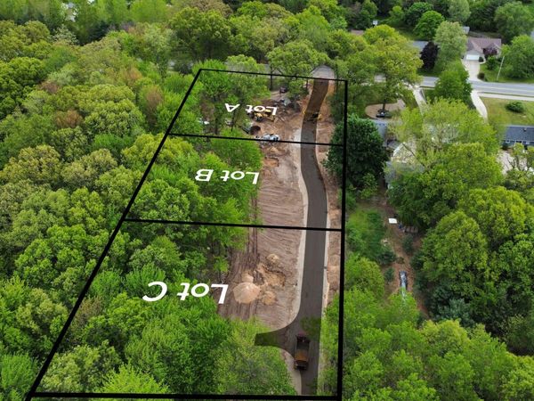 2395 Dunnigan Avenue NE, Grand Rapids, MI 49525