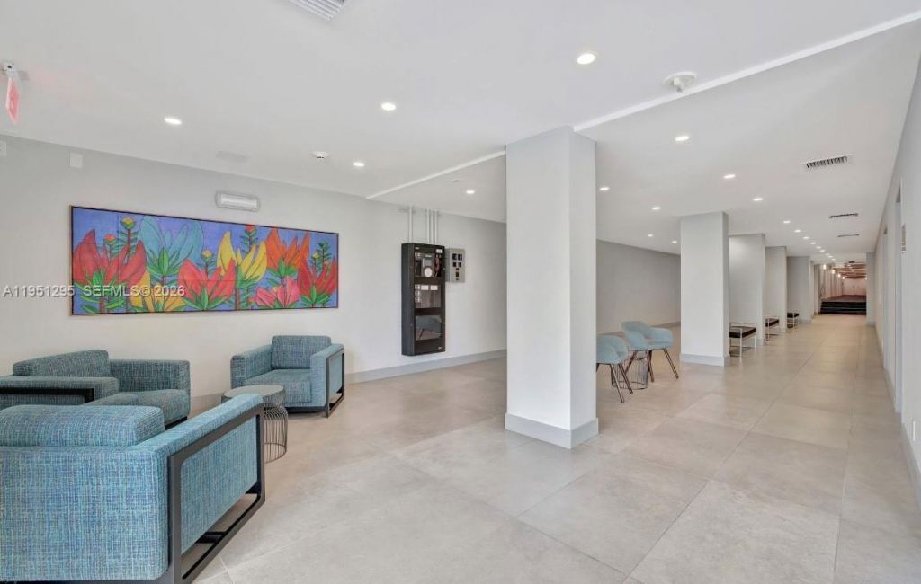 1170 N Federal Hwy, Unit 1110, Fort Lauderdale, FL 33304 Photo