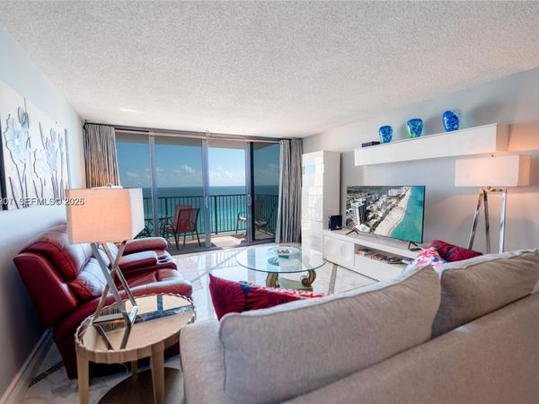 2201 S Ocean Dr , Unit 1002, Hollywood, FL 33019