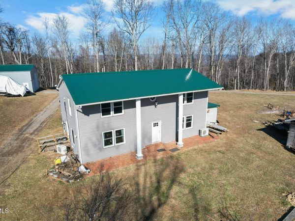 1965 Carterton Road, Lebanon, VA 24266