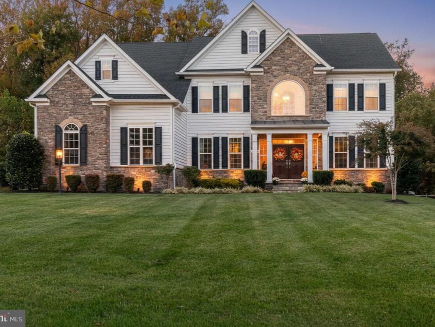 805 Lower Barn Way, Olney, MD 20832 Main Photo