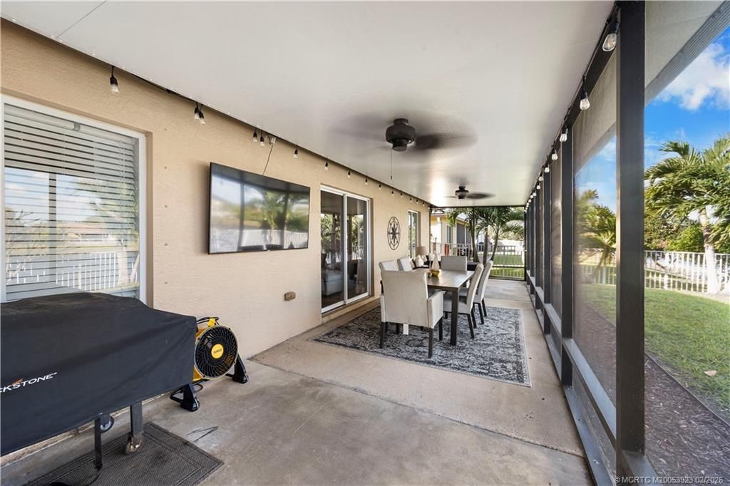 1911 SW Jamesport Drive, Port Saint Lucie, FL 34953 Photo