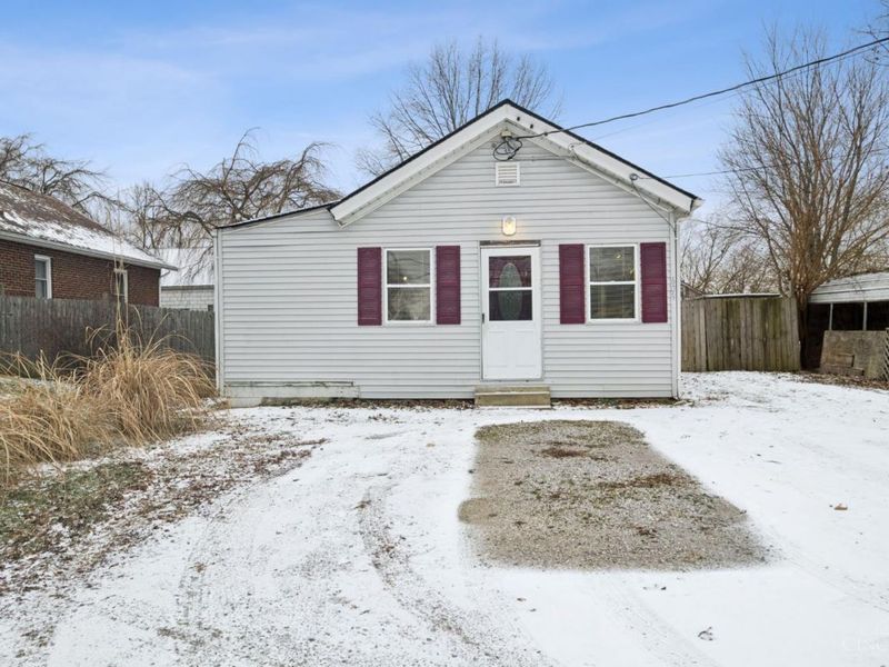 609 Light Street, Franklin Twp, OH 45120 Photo 2