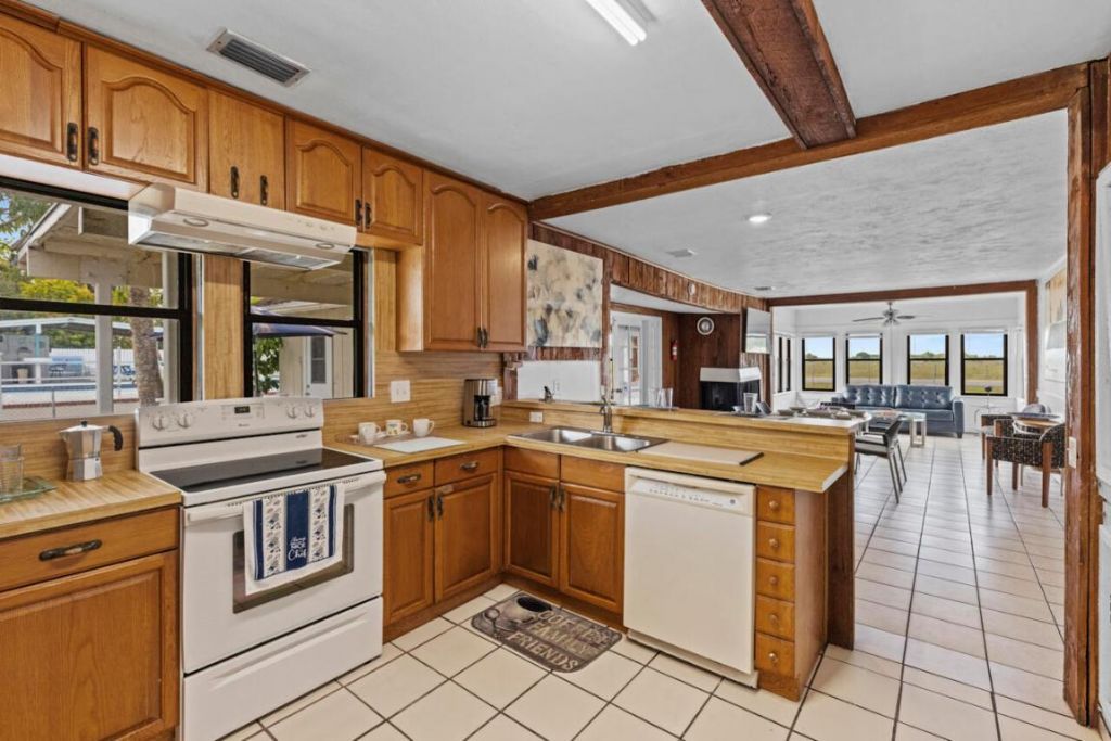 14601 Orange Avenue, Fort Pierce, FL 34945 Photo