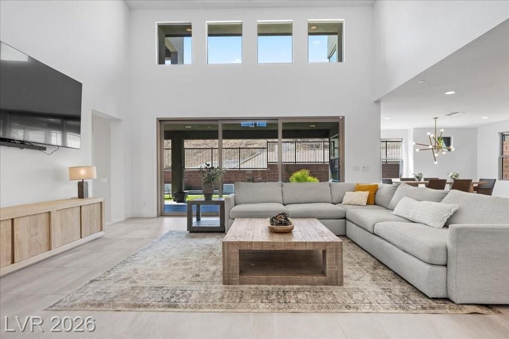 10215 Meridian Hill Avenue, Las Vegas, NV 89135 Main Photo