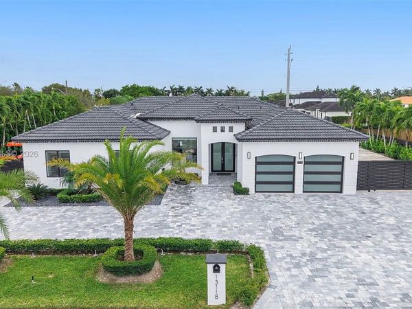 13118 SW 215th Ter, Miami, FL 33177