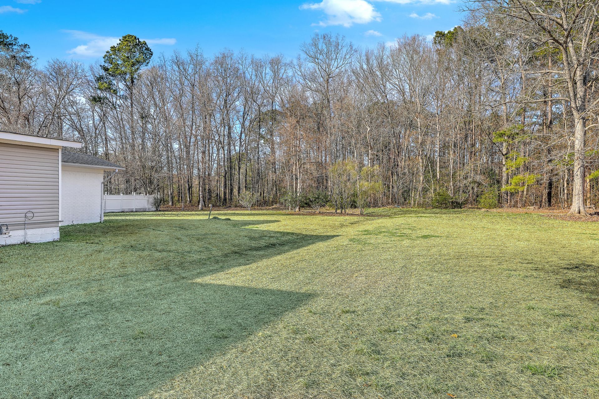 233 N Pandora Drive Photo 30