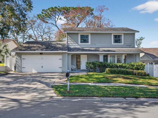 88 HARBOR OAKS CIRCLE, SAFETY HARBOR, FL 34695