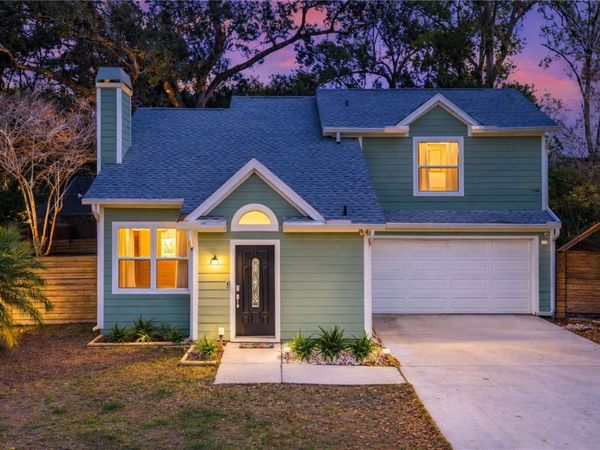 1303 W CARISSA COURT, TAMPA, FL 33604