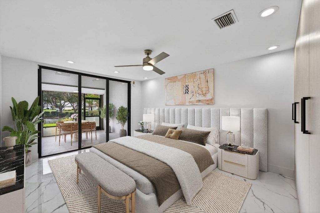 6 Clubhouse Lane, Boynton Beach, FL 33436 Photo