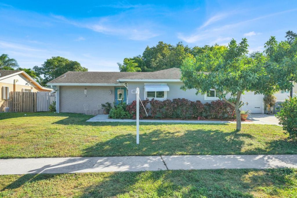 10406 Sleepy Brook Way, Boca Raton, FL 33428 Photo