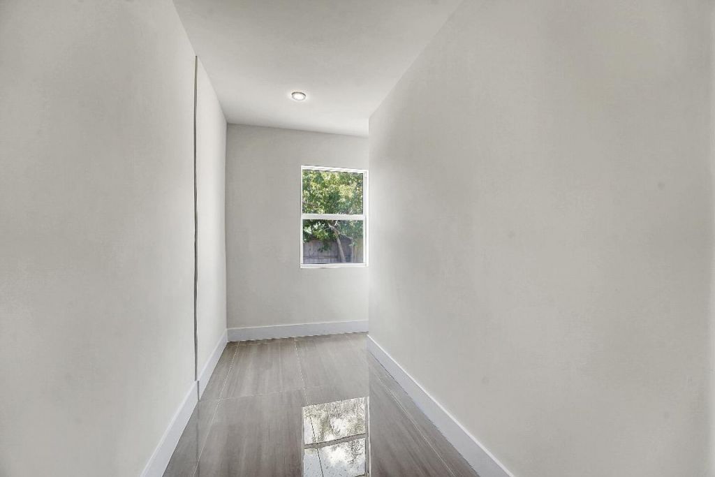 928 Market Street, West Palm Beach, FL 33401 Photo