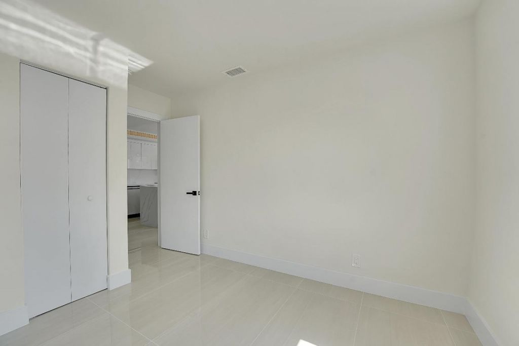 928 Market Street, West Palm Beach, FL 33401 Photo
